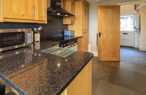 Kendal Cottage | Foxdene Cottage