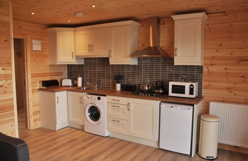 Greencastle Cabin | FOYLE VIEW CABIN