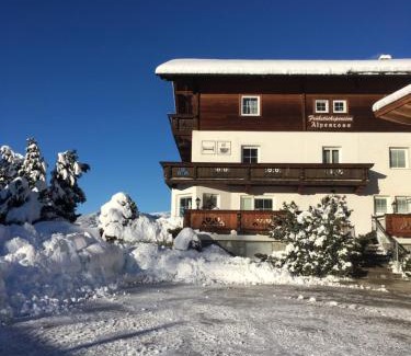 Iselsberg-Stronach House | Frühstückspension Alpenrose Bed & Breakfast