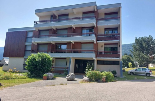 Autrans-Meaudre-en-Vercors Apartment | Cosy Apartment in Autrans - 6 Guests, Balcony, Near Village Center & Skiing
