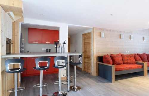 Bellentre Apartment | Spacious Ski-In/Out Apartment with Wellness Area - Renovated & Close to Pistes