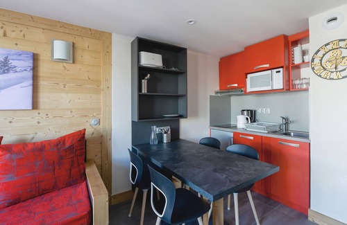 Bellentre Apartment | Renovated apartment - Near slopes 5 pers - Balcony Mont Blanc view