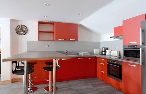 Bellentre Apartment | Spacious Apartment for 16 · Near Ski Slopes · Wellness Center Access