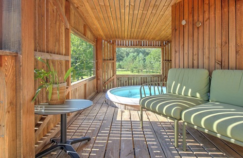 Saint-Felix-de-Reillac-et-Mortemart Cottage | Inn 'Lodge Bruyère' with Private Pool, Wi-Fi and Air Conditioning