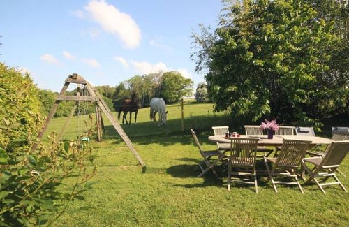 Saint-Maclou-de-Folleville House | 110 m² House ∙ 3 bedrooms ∙ 9 guests