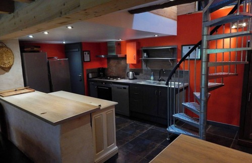 Saint-Martin-de-Saint-Maixent House | Domaine Moulin la Place, 20m swimming pool, Jacuzzi, 7ha park