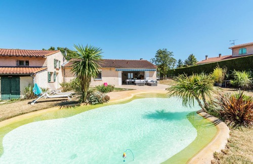 Sainte-Foy-d'Aigrefeuille House | 103 m² House ∙ 4 bedrooms ∙ 11 guests