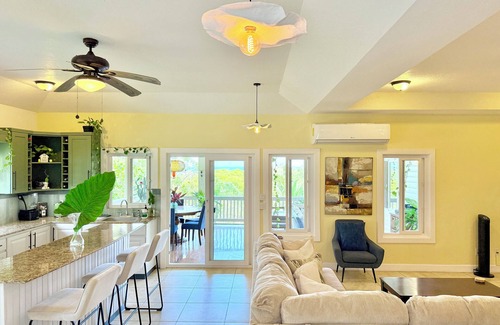Roatan House | FraDas House @ Ludy's Village, Sandy Bay