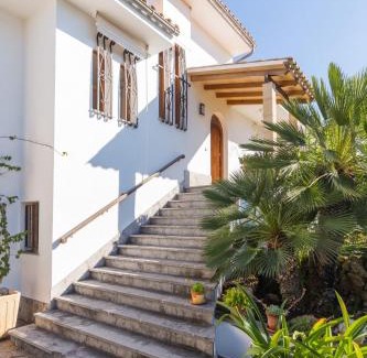 Muro Villa | Franciscus