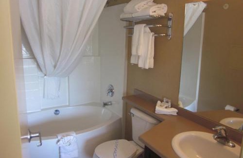 Fort McMurray Hotel | Franklin Suite Hotel