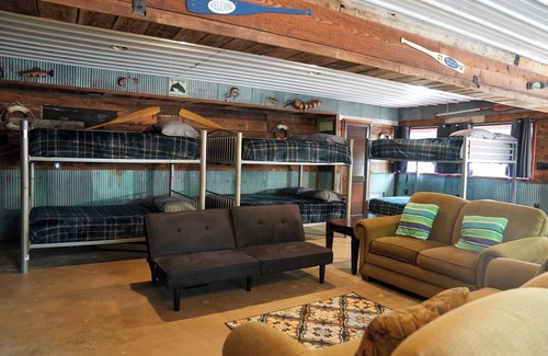 Sunrise Beach Apartment | Franky and Louie's Bunkhouse 1