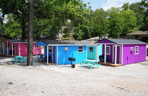 Sunrise Beach Cabin | Franky and Louie's Turquoise Cabin 3
