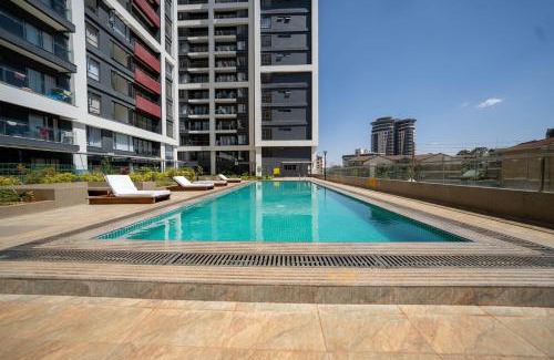 Nairobi West Apartment | FREE Airport Pickup and drop off 15 min to JKIA Nairobi Park View