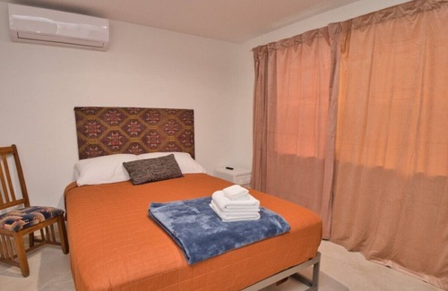 East End House | Free Beach Gear Credit, 2-Min Walk To Beach, Swimming Pool!