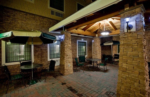 Chesapeake Apartment | Free Breakfast. Indoor Pool & Hot Tub. Close to the Virginia Beach business district!