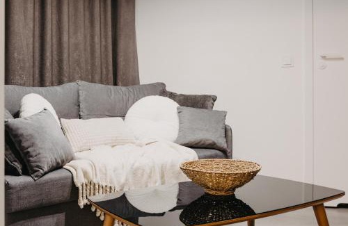 Fabryczna Apartment | Free parking, center, Stadium