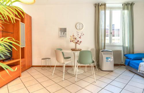 Trento Old Town Apartment | FREE PARKING-HISTORICAL LUXURY PALACE- CITY VIEW-Free Wifi&Pet Friendly
