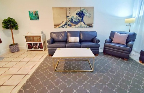 Royal Poinciana House | Free Shuttle/Patio Managed by BNR Vacation Rentals