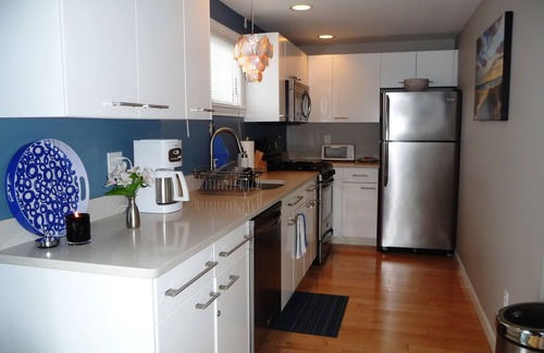 Provincetown Cottage | Free-Standing, Spacious, Modern Cottage, 1 Bdrm + loft, town center, 1 parking