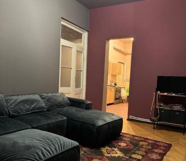 Tbilisi City Centre Apartment | Freedom Square Flat