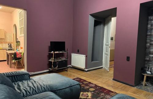 Tbilisi City Centre Apartment | Freedom Square Flat