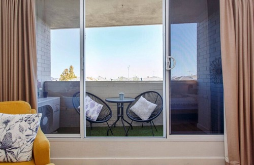 Fremantle Apartment | Fremantle Sunset Studio