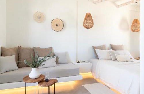 Vothon Apartment | Frescoes Luxury Suites By KB Hospitality