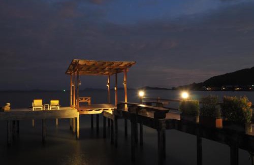 Ko Lanta Old Town Hotel | Fresh House