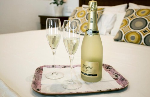 San Felipe Neri Apartment | Fresh, relax & sun Historic Center