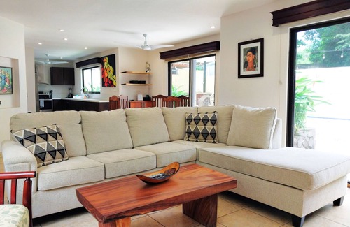 Potrero House | Freshly Updated 3BR with Pool · Walk to the Beach – Casa Luz de Luna