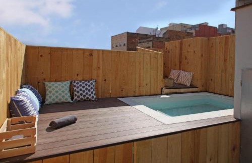 Collblanc y La Torrassa Villa | Fridays Flats Casa Lemonade