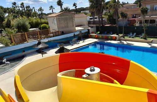 Le Grau-dʼAgde Cottage | Friendly campsite near the popular seaside resort of Le Cap d'Agde
