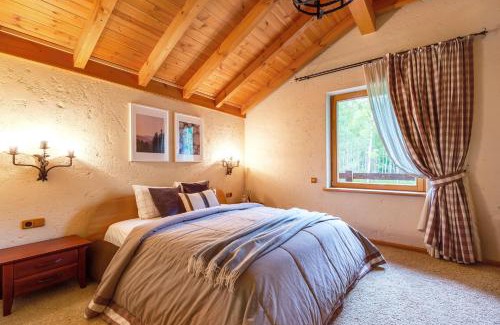 Vilnius County House | Friends & Family Getaway to Forest House by Reside Baltic