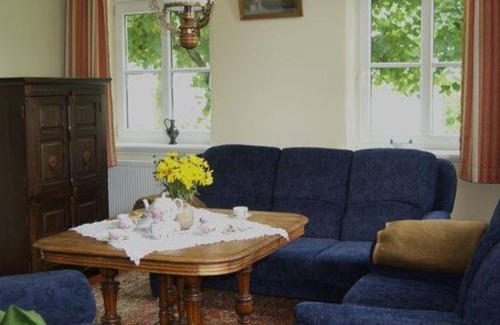 Hinte Apartment | Friesenborg - Fewo Klein Sande - Holiday apartment Bauernstube