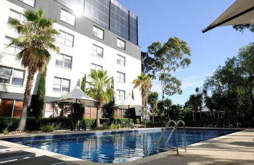 Preston Apartment | From $ 490 a week when you stay for 52 weeks