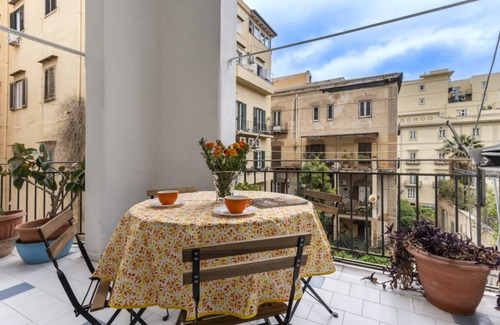 Ruggero Settimo Apartment | From the Baron and Baroness, charm and art's house with terrace