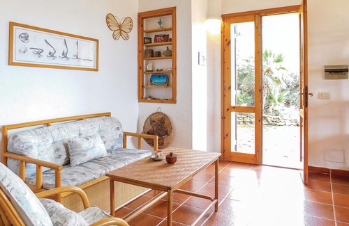 Torre dei Corsari Apartment | From this vacation apartment you have a breathtaking view of the highest fossil dunes in Europe (the