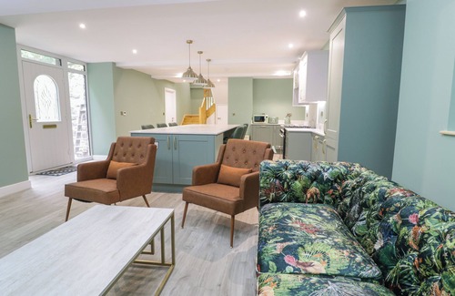 Dolgellau Cottage | FRONGOCH OLD POWER HOUSE, family friendly in Dolgellau