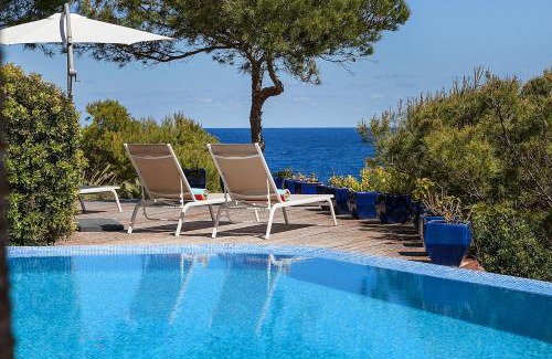 Provensals Villa | Front Line Sea Villa In Mallorca Up to 6 Guests