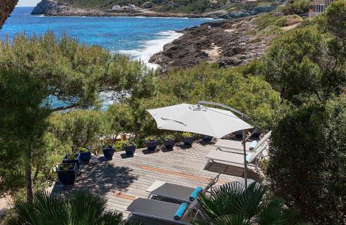 Provensals Villa | Front Line Sea Villa In Mallorca Up to 6 Guests