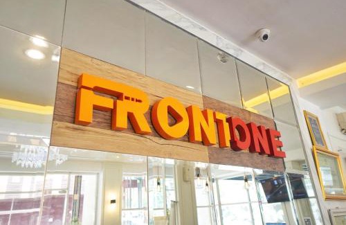 Solo City Centre Hotel | Front One Cabin Slamet Riyadi Solo