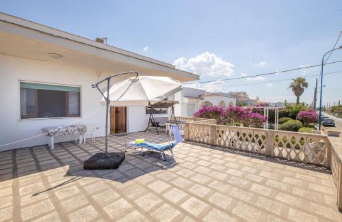 Torre Suda Apartment | Frontemare Clara