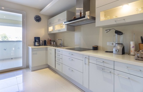 New Golden Mile Apartment | Frontline beach apartment in Guadalmansa Playa