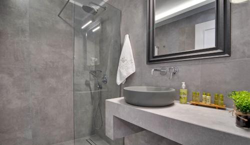 Ioannina Hotel | Frontzu Politia