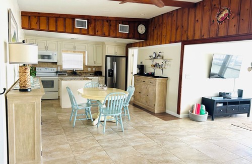 Naples House | Full 3-bedroom Canal Front home, in Goodland Fl