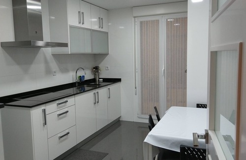 Logrono City Centre Apartment | FULL CENTER REFURBISHED 6 SEATS WIFI. 3 MINUTES FROM LAUREL STREET WALKING