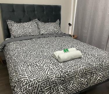 Las Rejas Apartment | Full Equipado a pasos Metro Ecuador