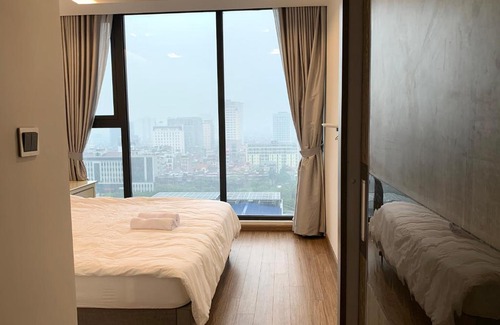 Ngoc Khanh Apartment | Full furnised serviced apartment at Vinhome Metropolis building
