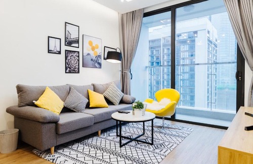 Ngoc Khanh Apartment | Full furnised serviced apartment at Vinhome Metropolis building