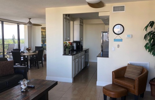 Siesta Key Condo | Full Gulf Views Across from Siesta Key Beach